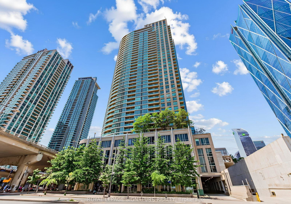 18-yonge-street-toronto-toronto-ontario-c13532740