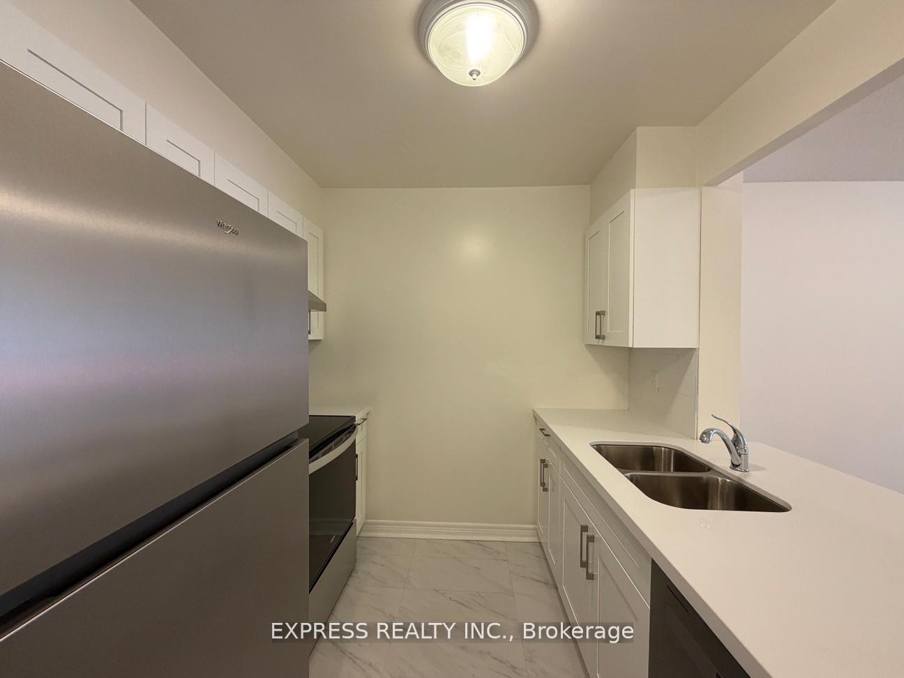 152-st-patrick-street-toronto-toronto-ontario-c13532822