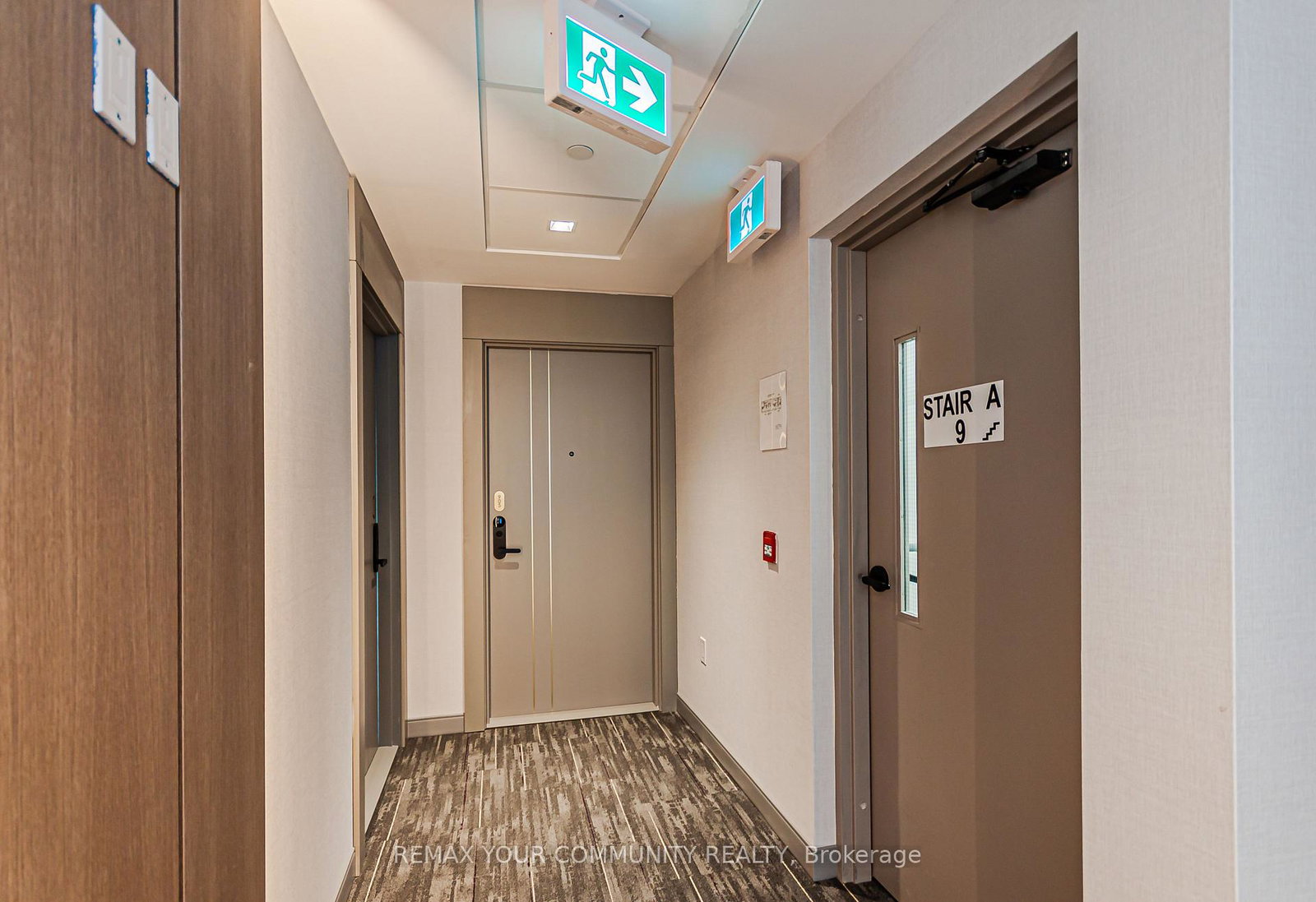 700-sheppard-avenue-w-toronto-toronto-ontario-c13533212