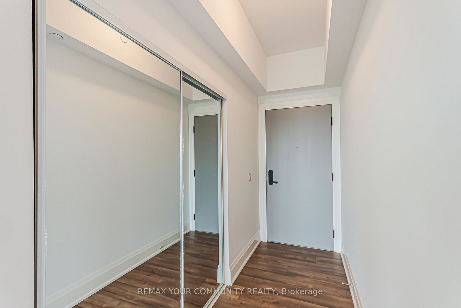 700-sheppard-avenue-w-toronto-toronto-ontario-c13533220
