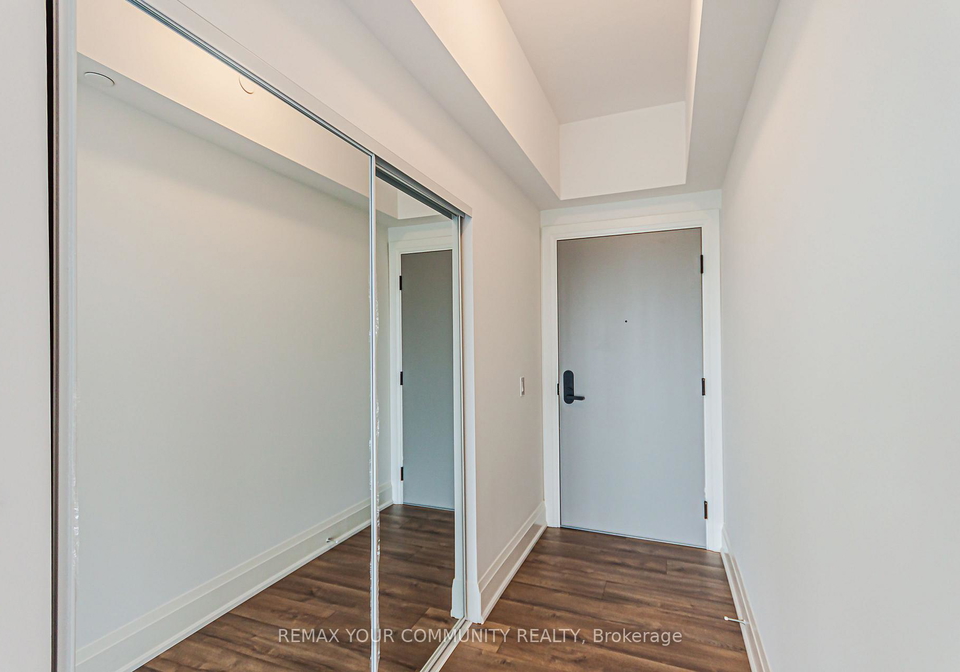 700-sheppard-avenue-w-toronto-toronto-ontario-c13533220