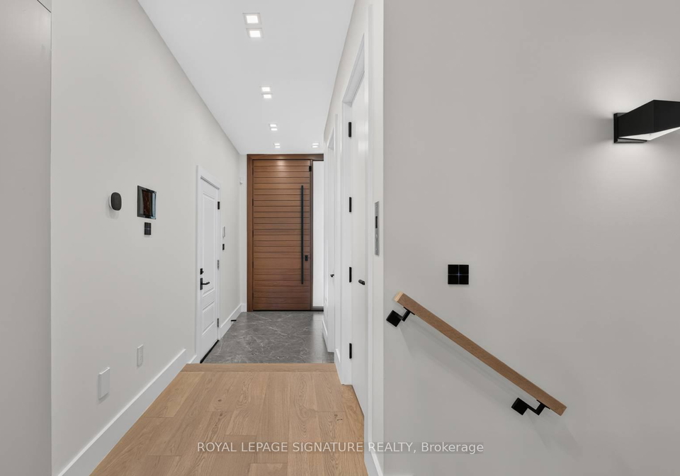 156-snowdon-avenue-toronto-toronto-ontario-c13533348