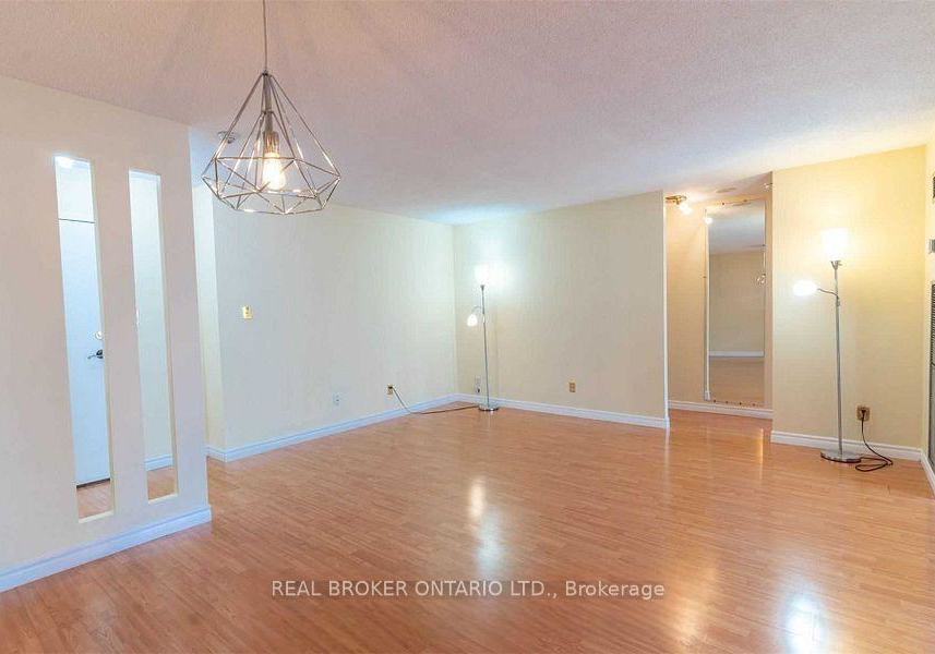 633-bay-street-toronto-toronto-ontario-c13533374