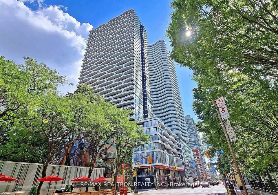 85-wood-street-toronto-toronto-ontario-c13533390