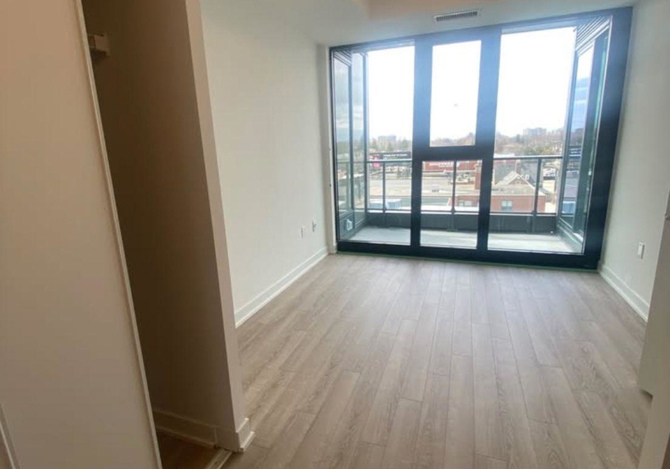 250-lawrence-avenue-w-toronto-toronto-ontario-c13533590