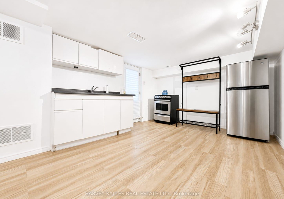 327-howland-avenue-toronto-toronto-ontario-c13533804