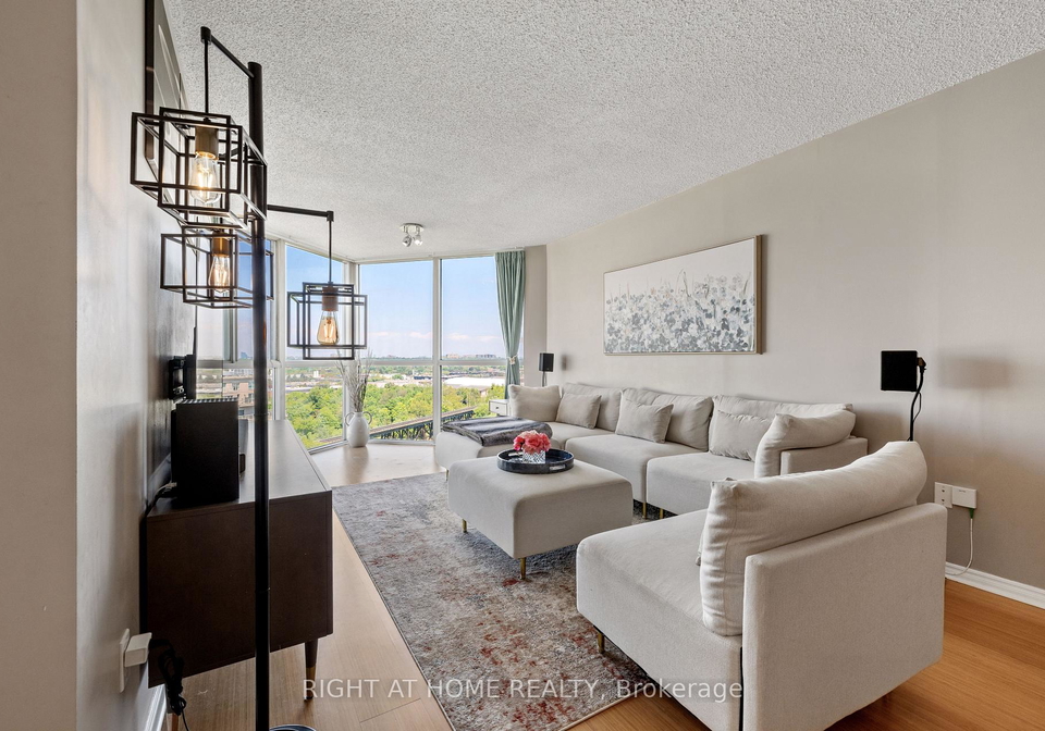 7-concorde-place-toronto-north-york-ontario-c13534028