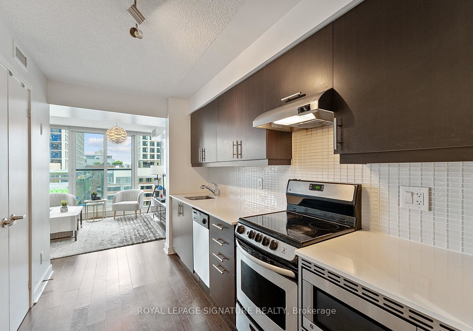 320-richmond-street-e-toronto-toronto-ontario-c13534448