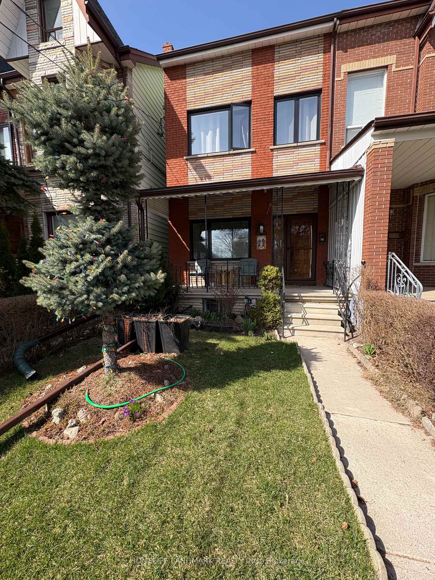 34-ulster-1bedrm-street-toronto-toronto-ontario-c13534478