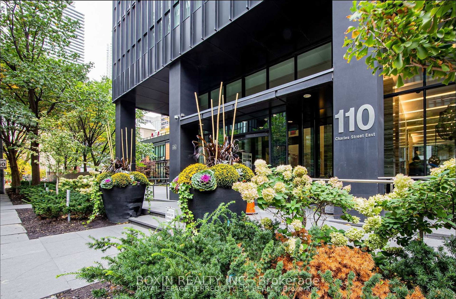 110-charles-street-e-toronto-toronto-ontario-c13534506