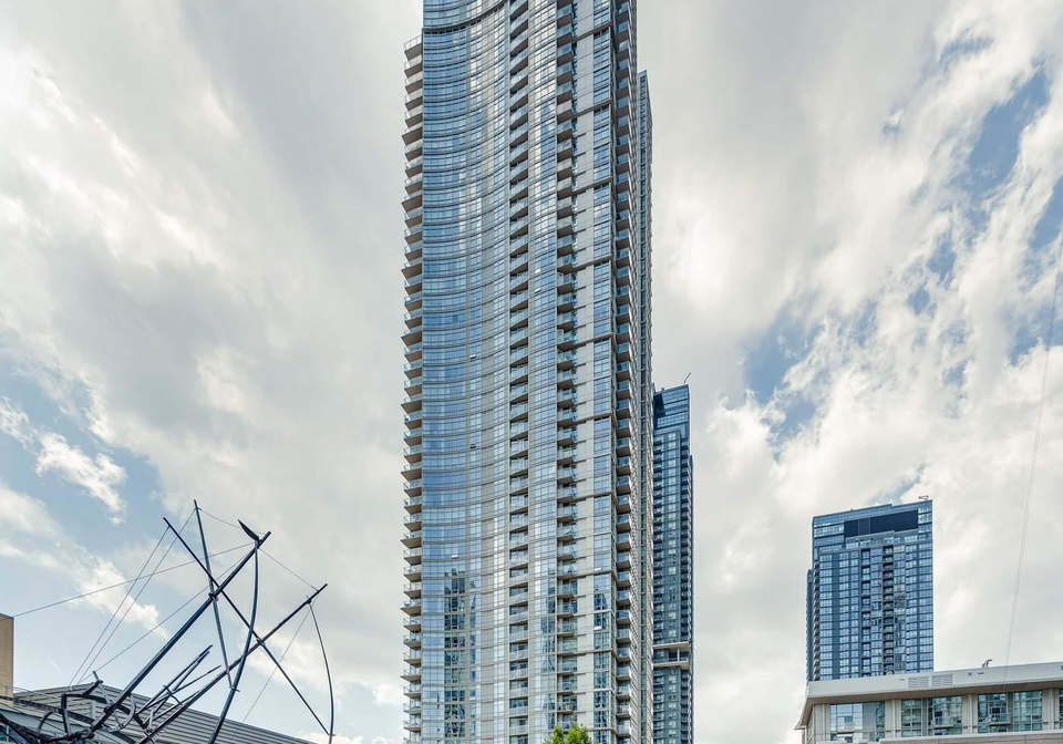 35-mariner-terrace-toronto-toronto-ontario-c13534508