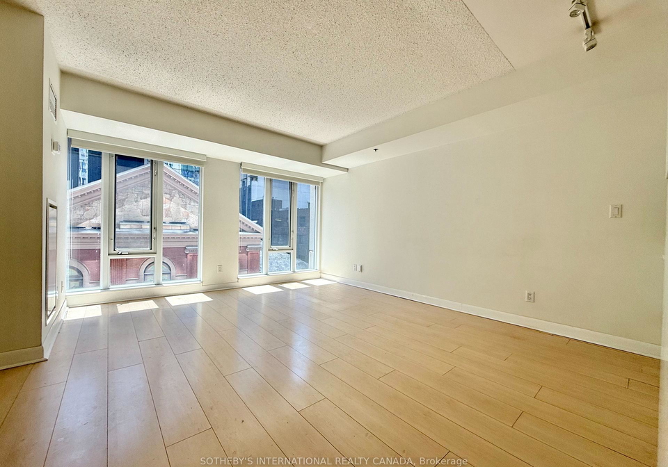 210-victoria-street-toronto-toronto-ontario-c13534614