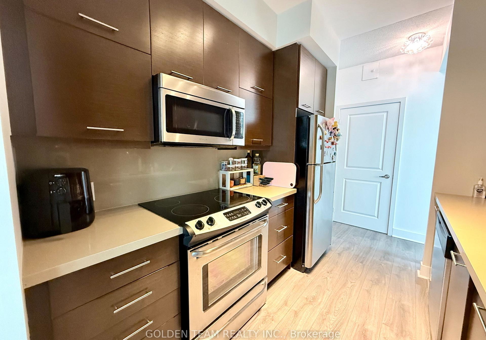 26-norton-avenue-toronto-north-york-ontario-c13534692