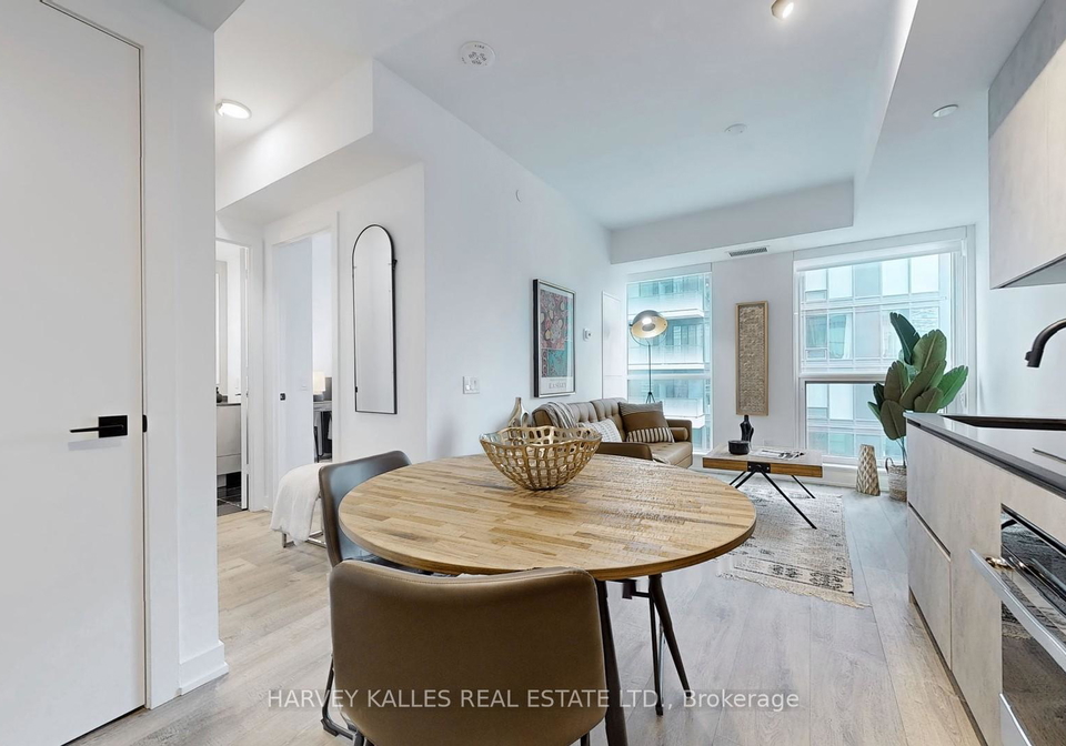 327-king-street-w-toronto-toronto-ontario-c13535062