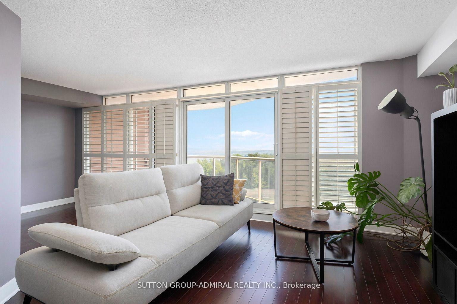 550-queens-quay-w-toronto-toronto-ontario-c13535334