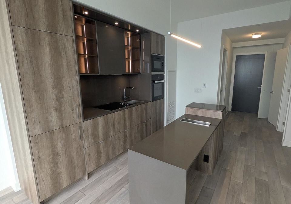 11-yorkville-avenue-toronto-toronto-ontario-c13535436