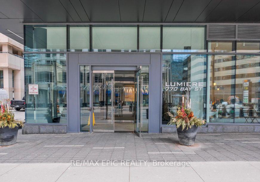 770-bay-street-toronto-toronto-ontario-c13535524