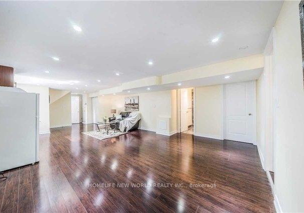 205-pineway-boulevard-toronto-north-york-ontario-c13535618