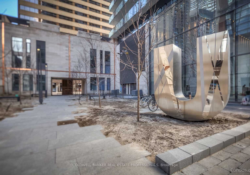 65-st-mary-street-toronto-toronto-ontario-c13535772