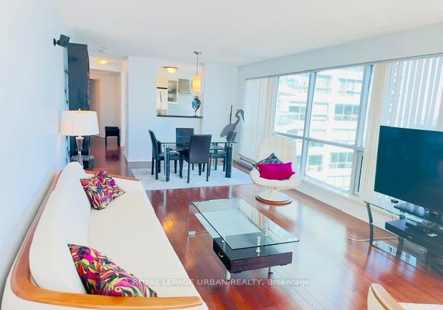 10-yonge-street-toronto-toronto-ontario-c13535836