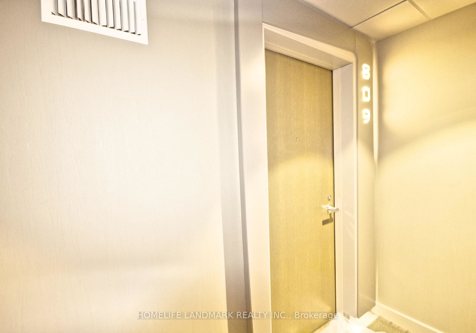 1-bloor-street-e-toronto-toronto-ontario-c13535852