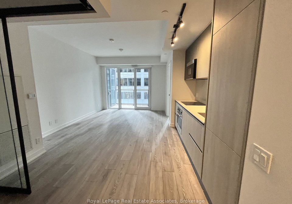 108-peter-street-toronto-toronto-ontario-c13536332
