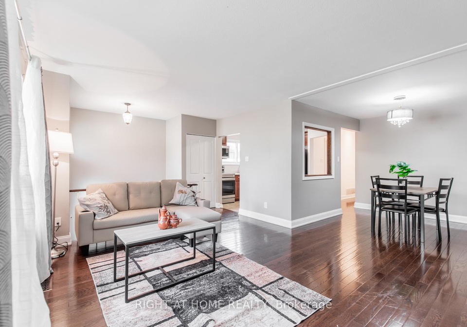 12-murellen-crescent-toronto-north-york-ontario-c13536724