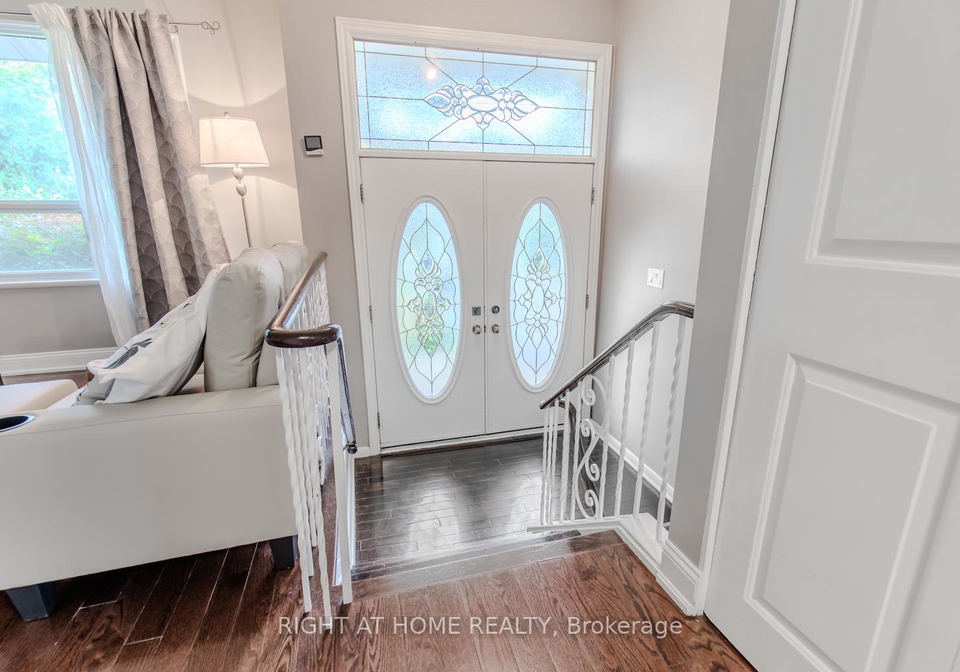 12-murellen-crescent-toronto-north-york-ontario-c13536724