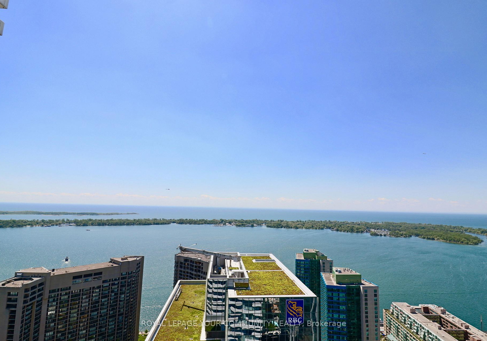 100-harbour-street-toronto-toronto-ontario-c13536764