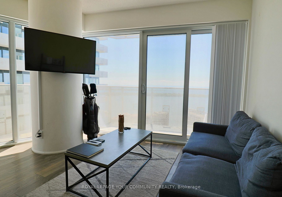 100-harbour-street-toronto-toronto-ontario-c13536764