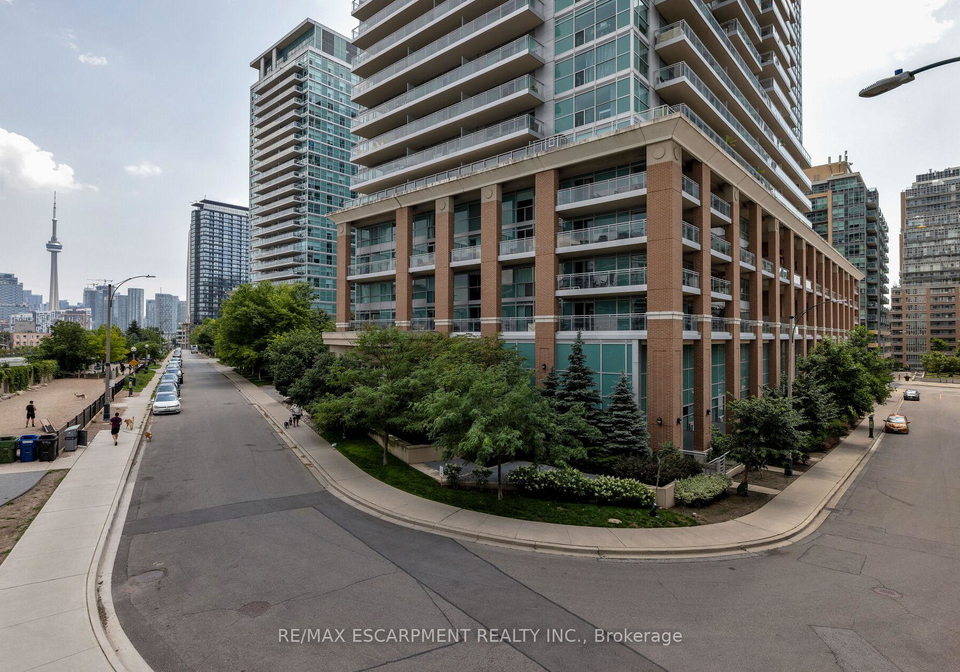 100-western-battery-road-toronto-toronto-ontario-c13536994