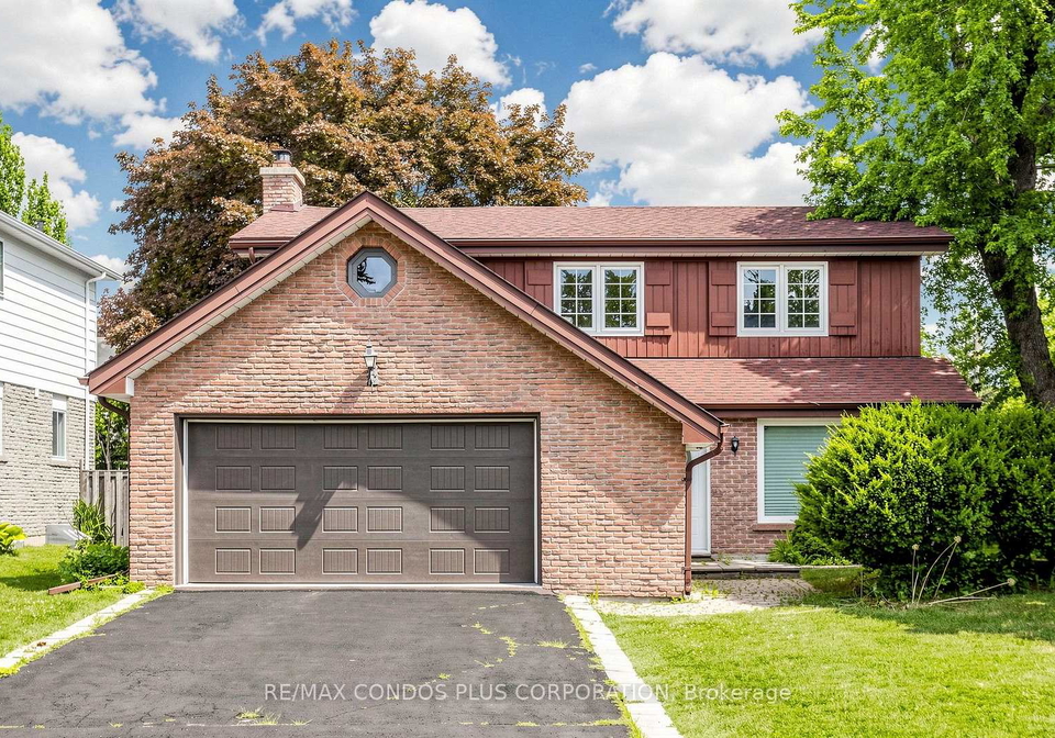 22-denlow-boulevard-toronto-north-york-ontario-c13537016