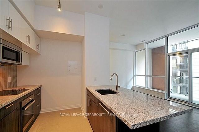 8-mercer-street-toronto-toronto-ontario-c13537216