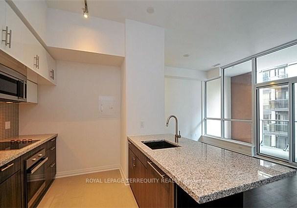 8-mercer-street-toronto-toronto-ontario-c13537216
