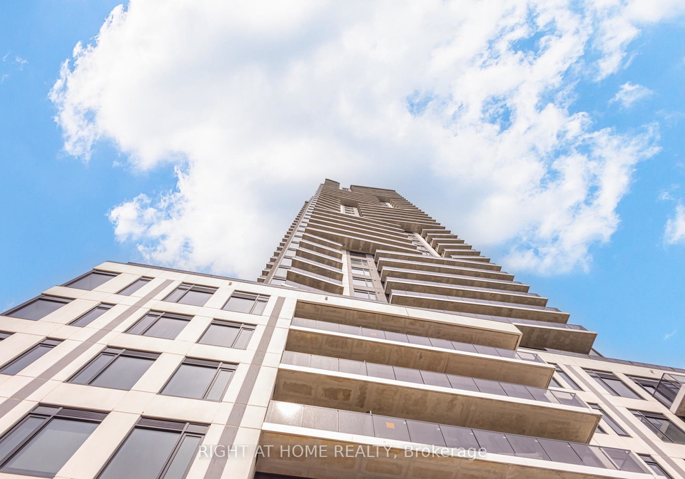 15-david-salomon-drive-toronto-east-york-ontario-c13537262