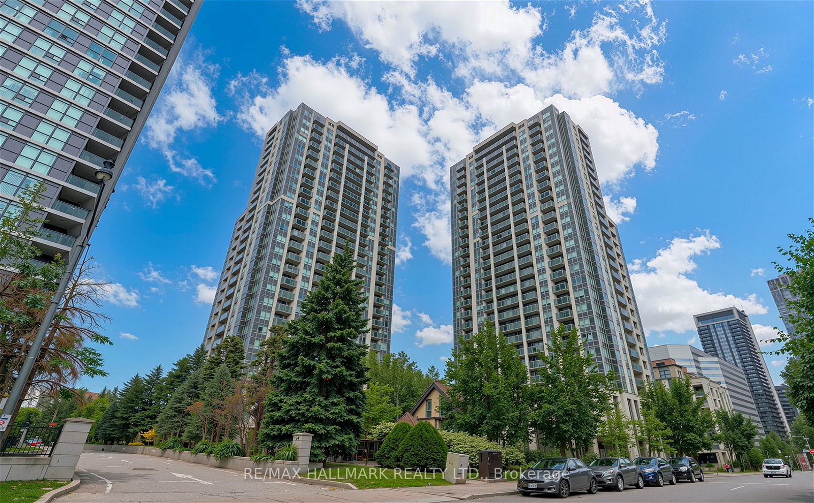 16-harrison-garden-boulevard-toronto-north-york-ontario-c13537468