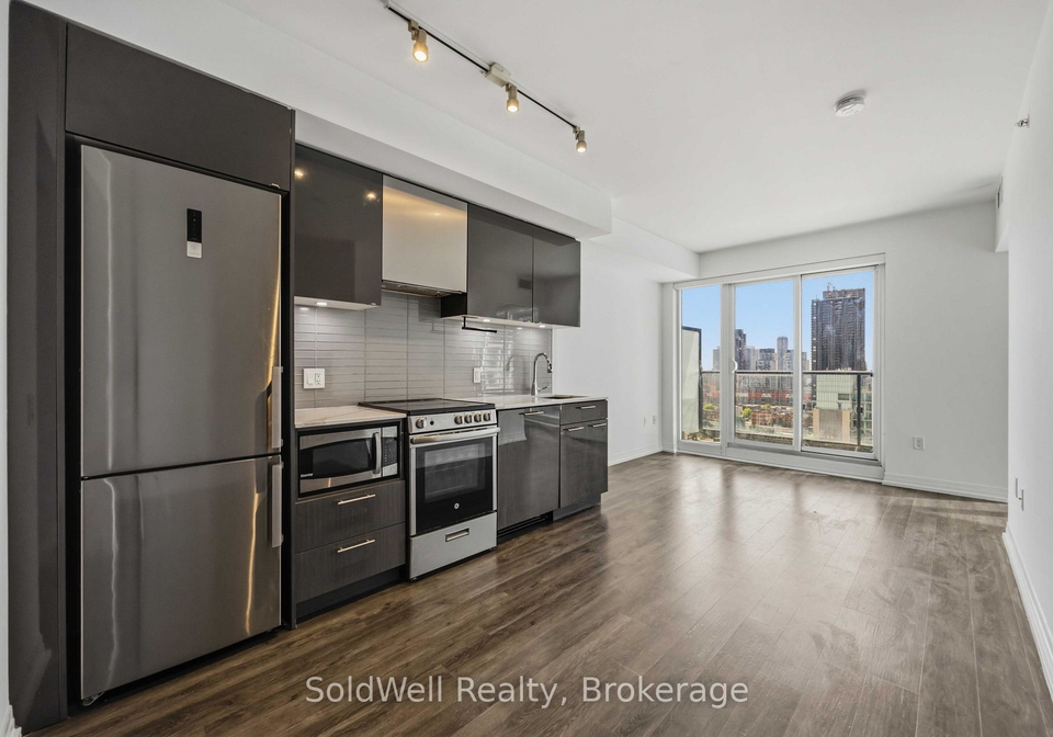 251-jarvis-street-toronto-toronto-ontario-c13537544