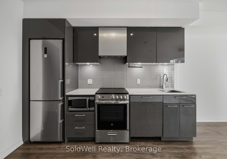 251-jarvis-street-toronto-toronto-ontario-c13537544