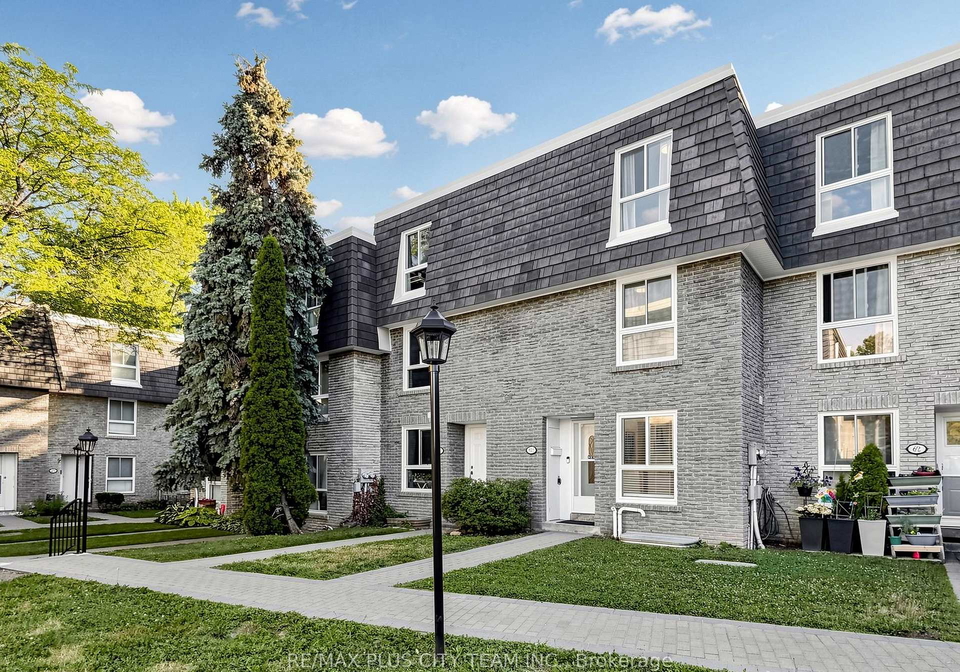 60-tangle-briar-way-toronto-north-york-ontario-c13537692