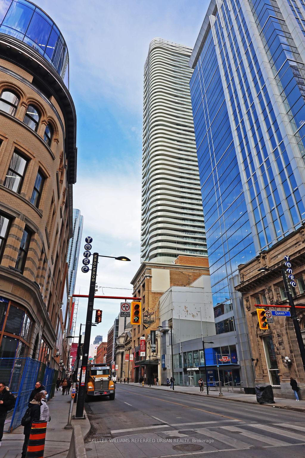 197-yonge-street-toronto-toronto-ontario-c13537752