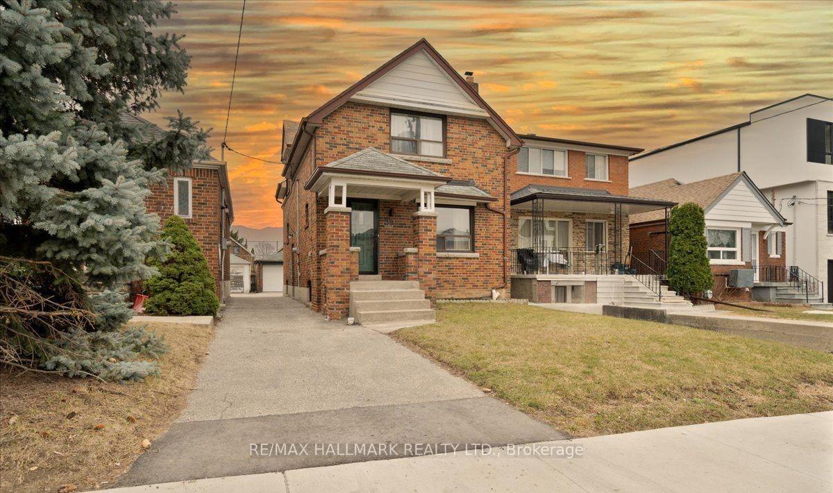 39-lanark-avenue-toronto-toronto-ontario-c13537856