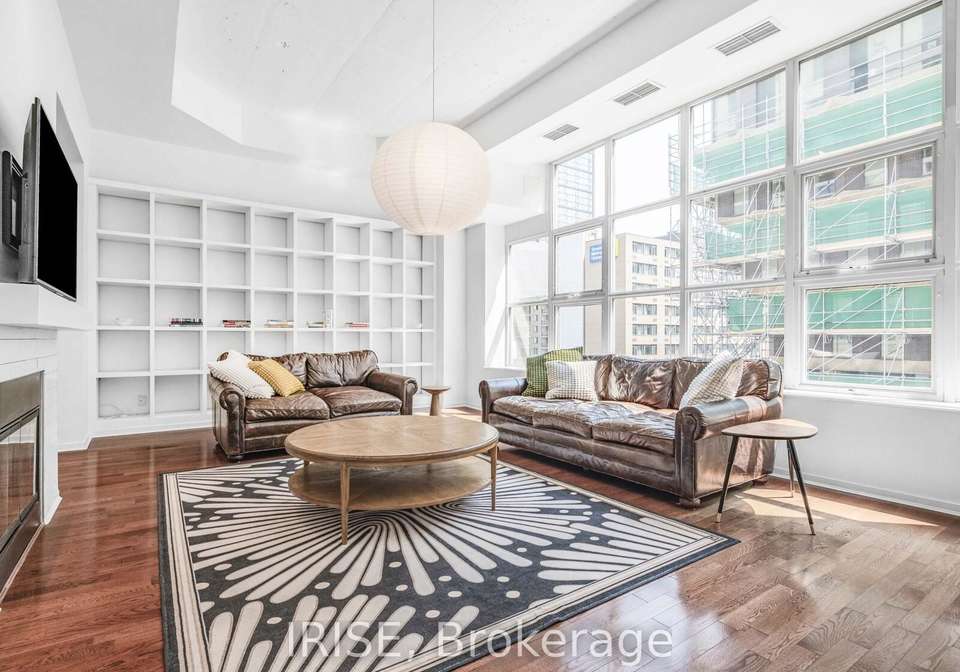 155-dalhousie-street-toronto-toronto-ontario-c13537864