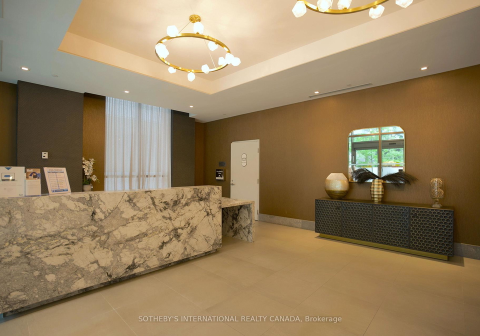 8-widmer-street-toronto-toronto-ontario-c13537878