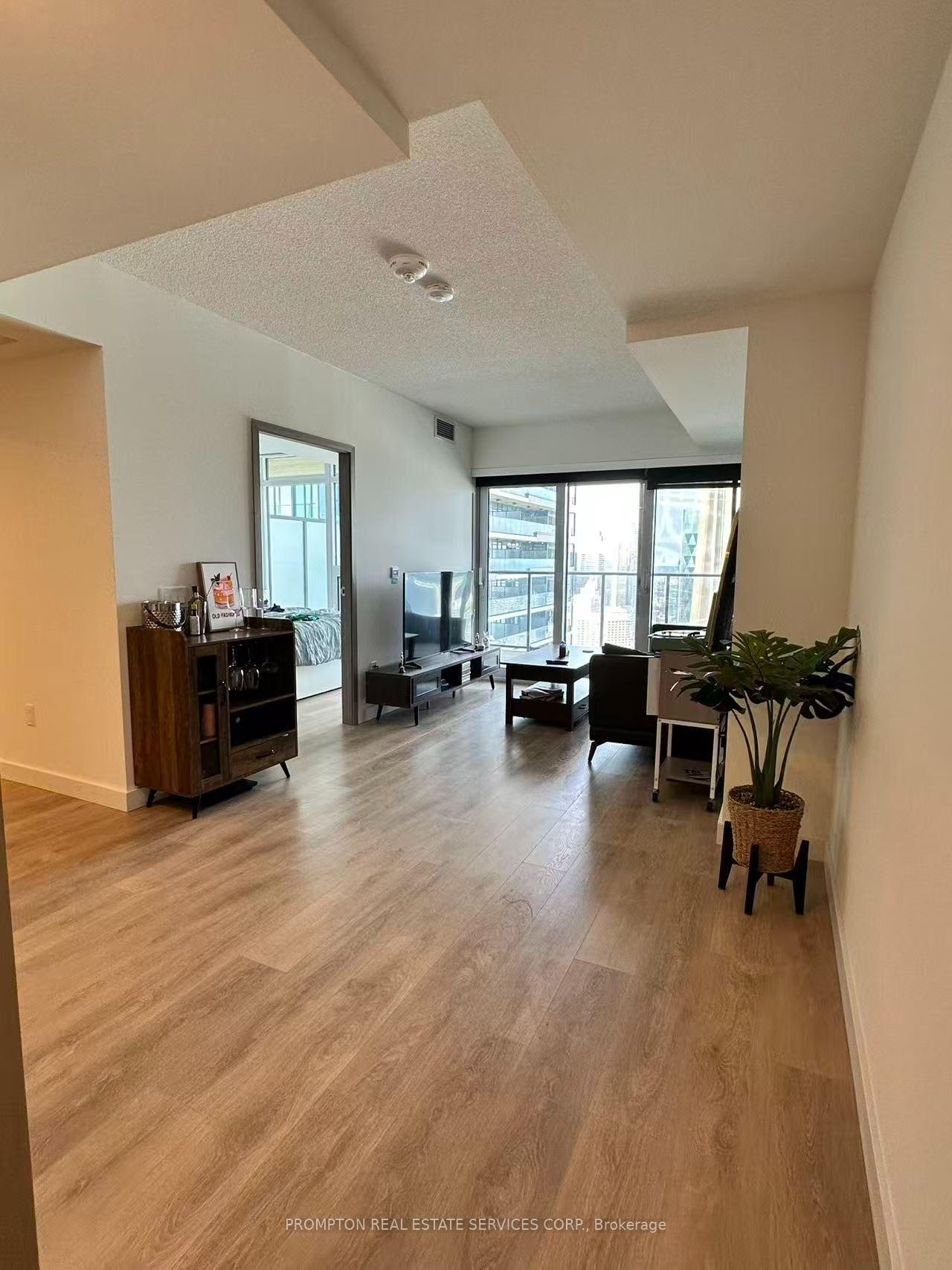 3-concord-cityplace-way-toronto-toronto-ontario-c13537882