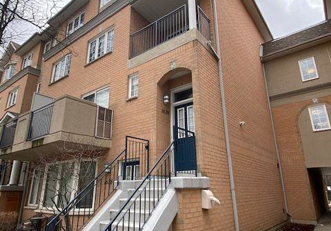 28-sommerset-way-toronto-north-york-ontario-c13538260