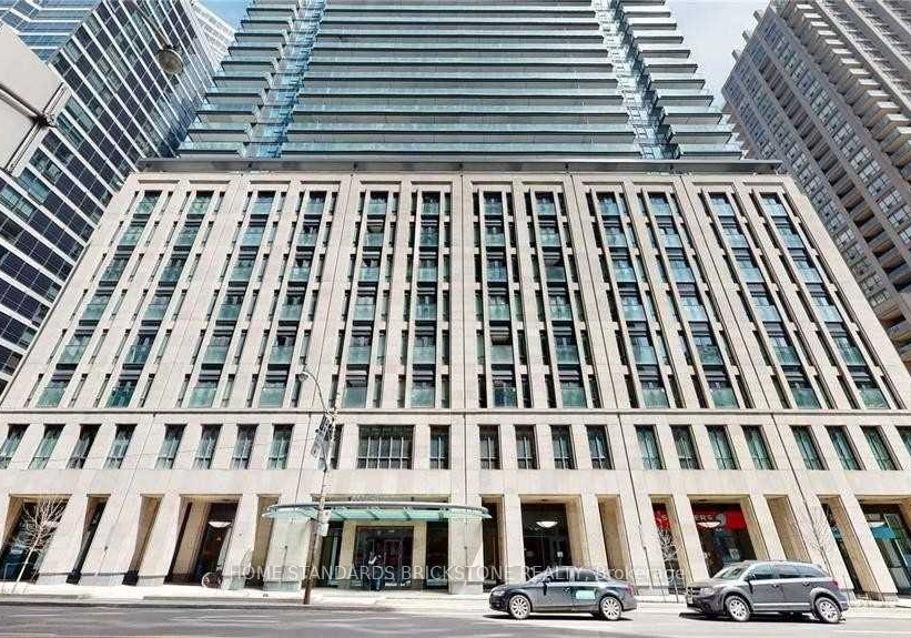 955-bay-street-toronto-toronto-ontario-c13538996