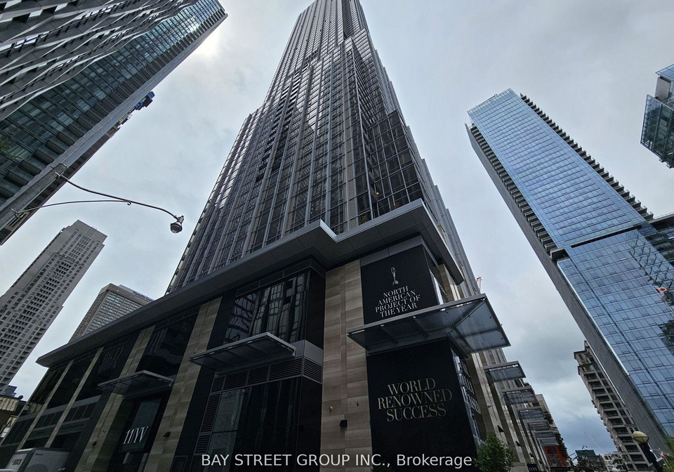 11-yorkville-avenue-toronto-toronto-ontario-c13539334
