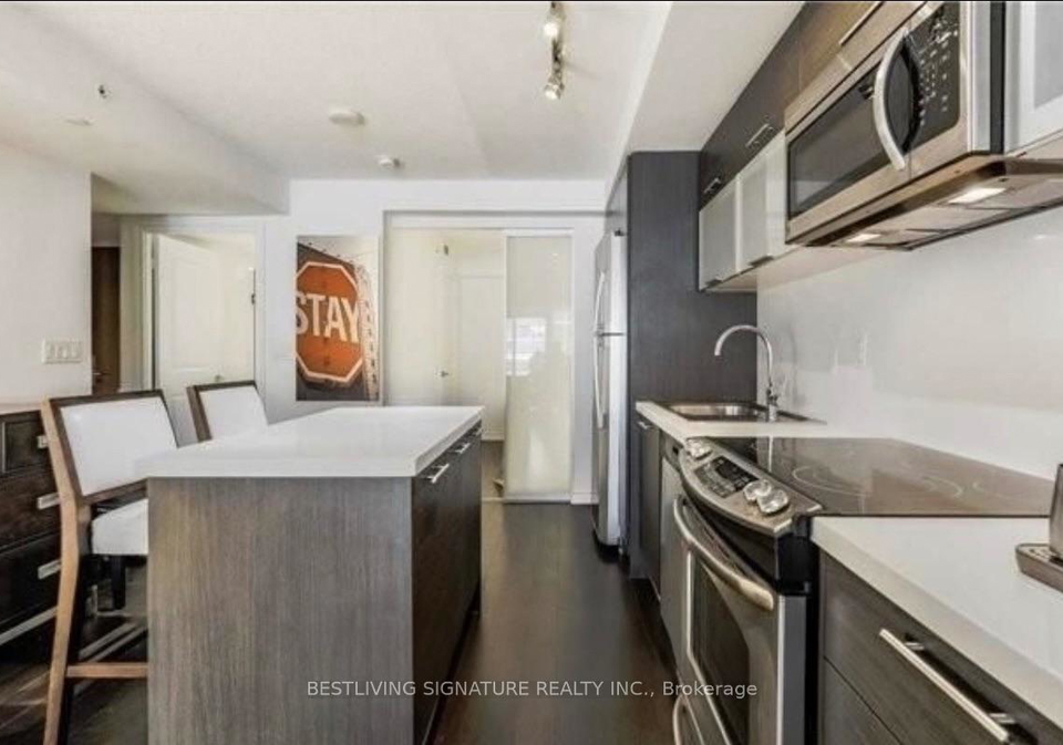 386-yonge-street-toronto-toronto-ontario-c13539530
