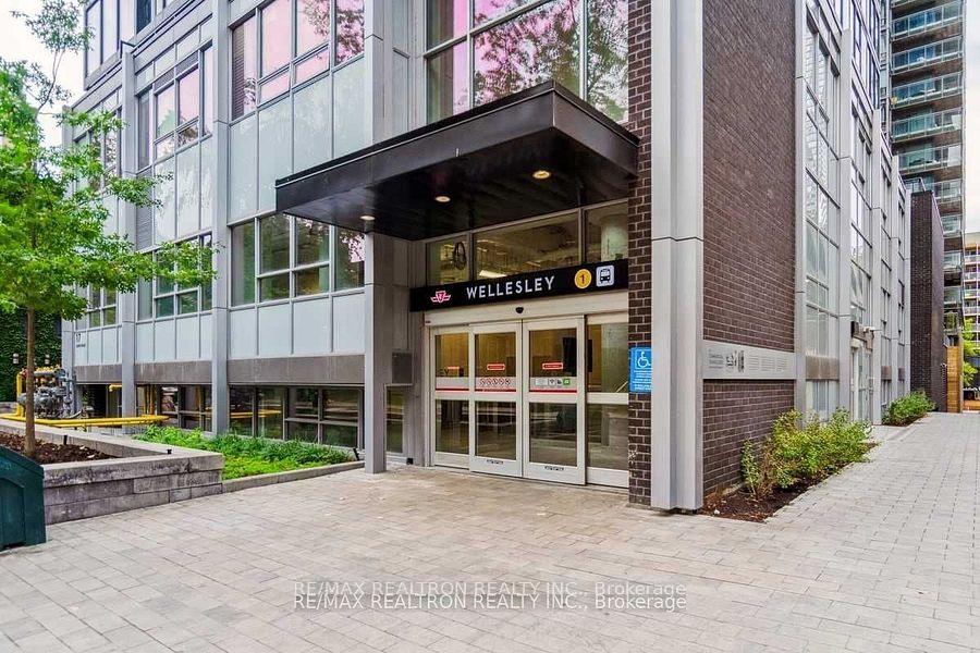 17-dundonald-street-toronto-toronto-ontario-c13539608