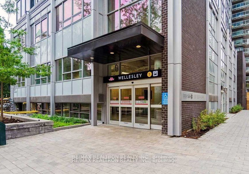 17-dundonald-street-toronto-toronto-ontario-c13539608